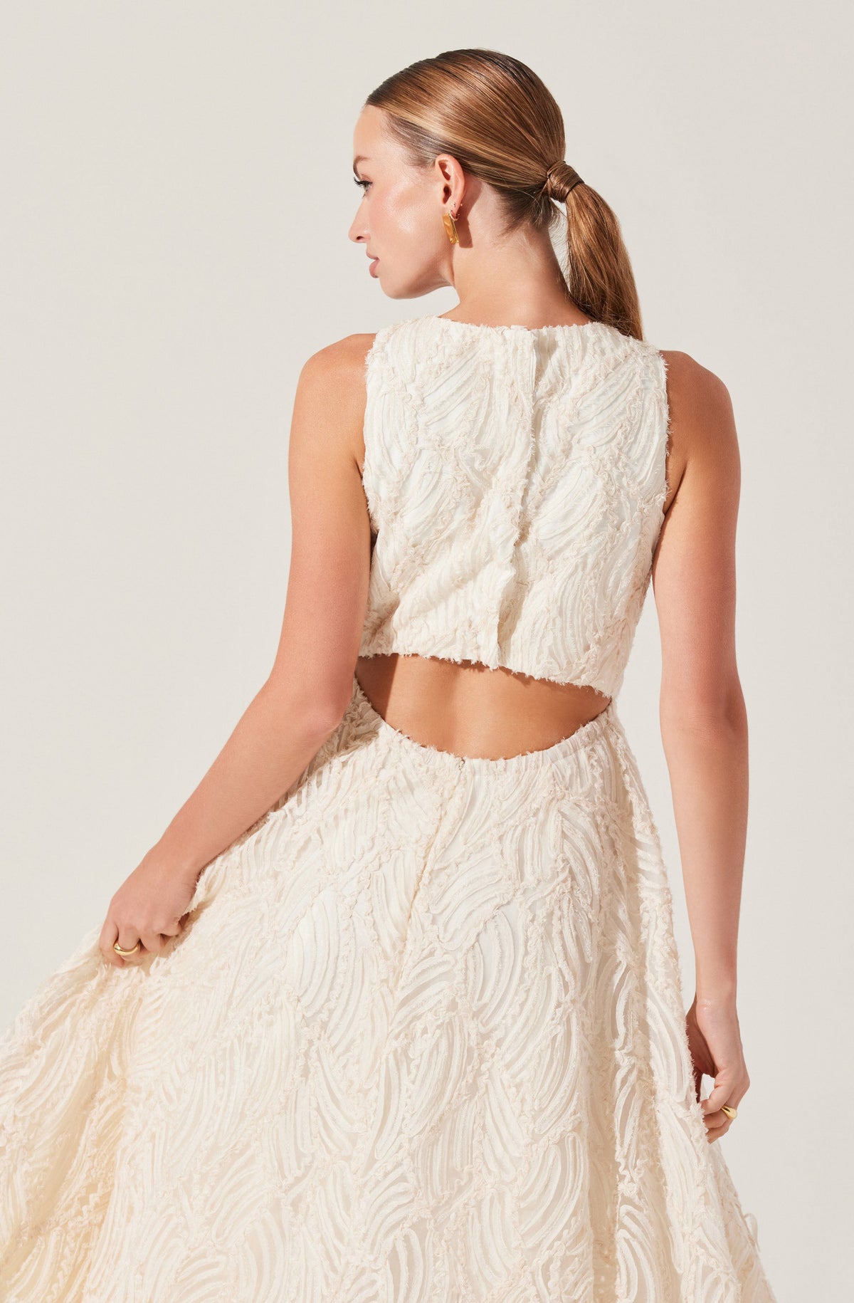 Lillemor 3D Textured Midi Dress