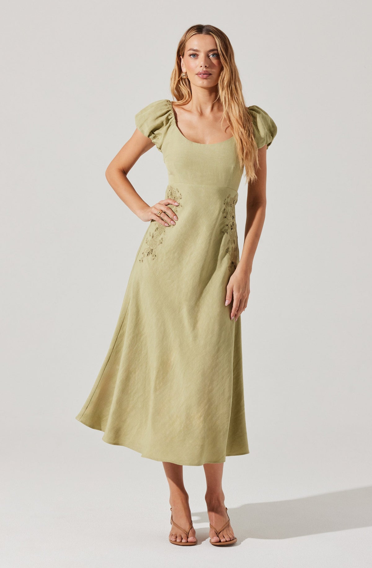 Leocadia dress