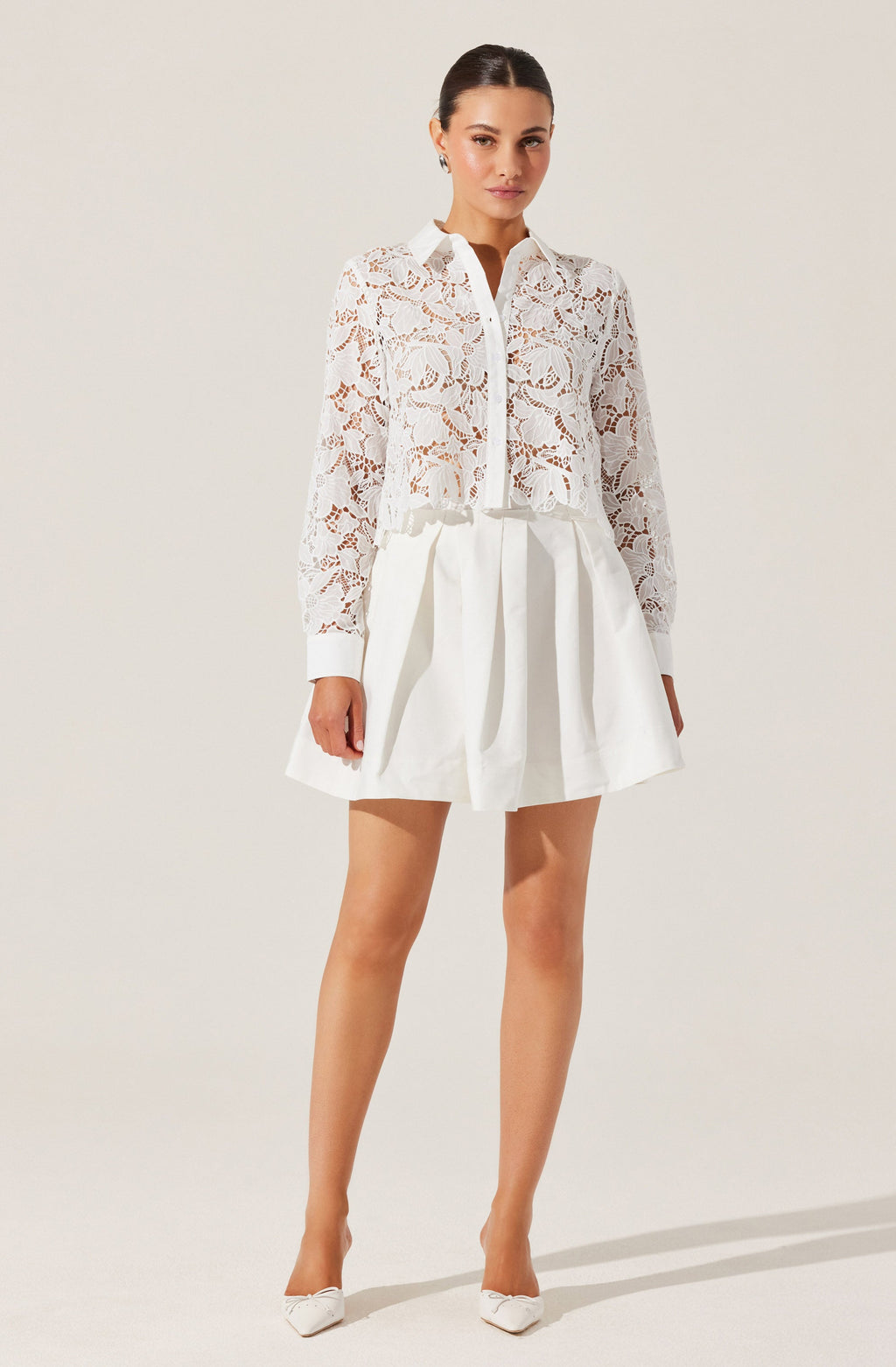Isabis Floral Lace Top