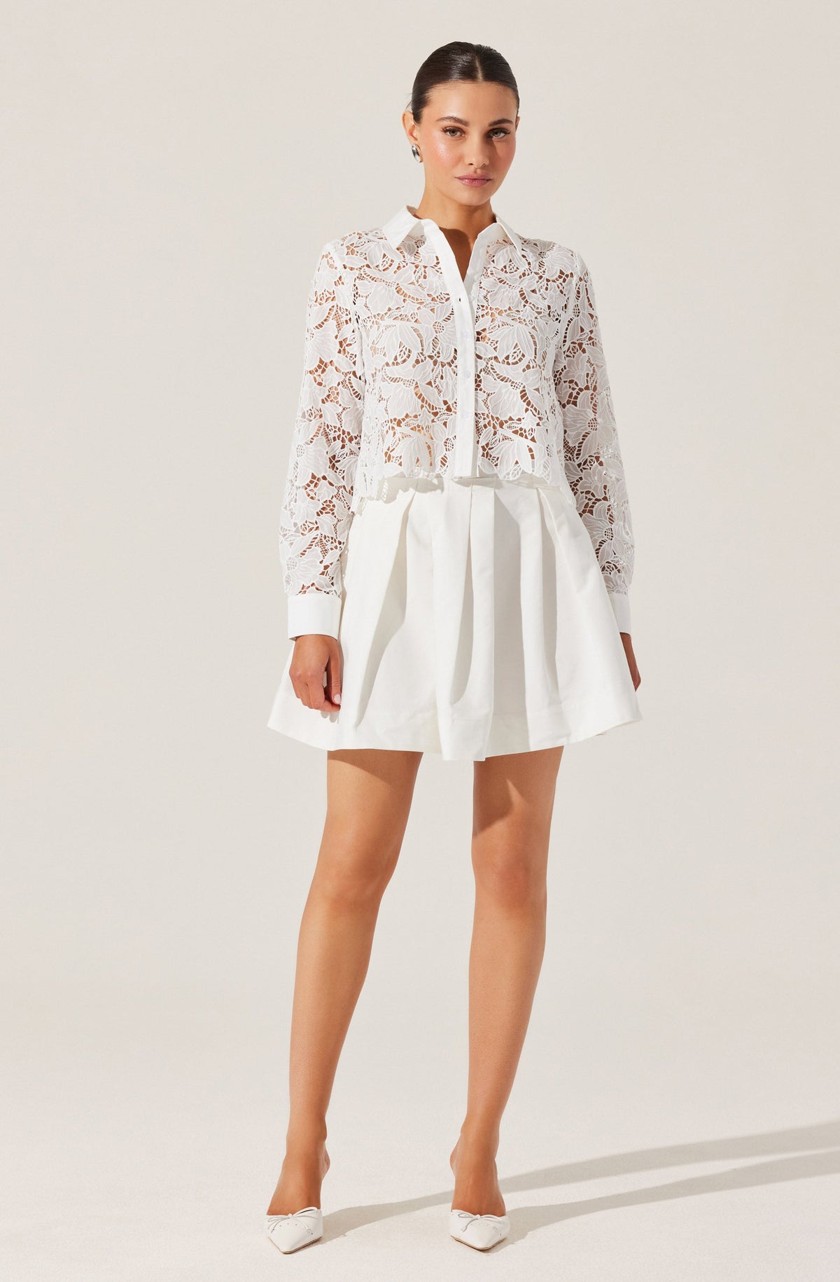 Isabis Floral Lace Top