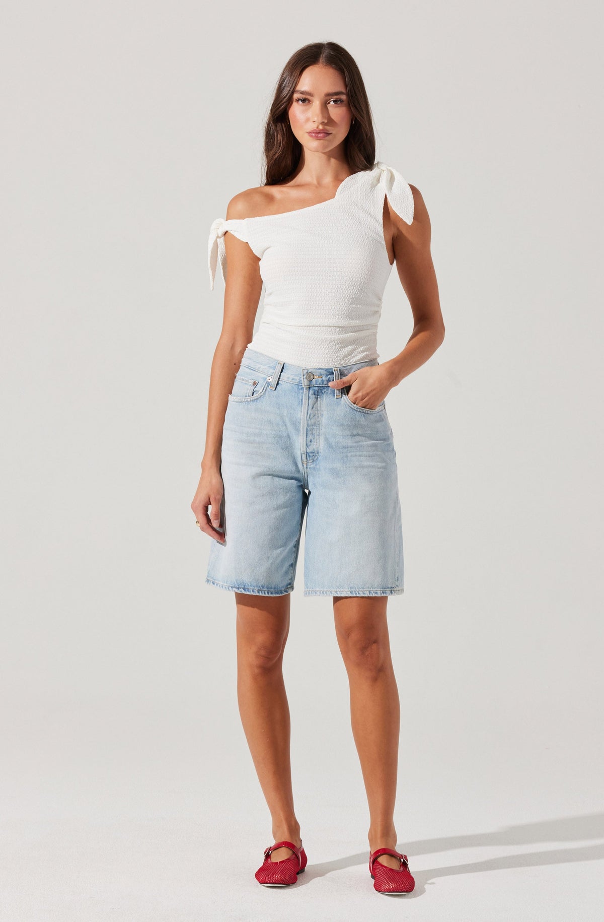 Lora top