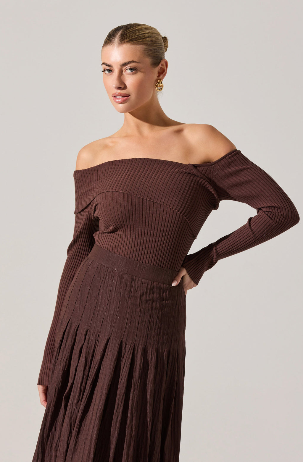 Daniella Off Shoulder Sweater