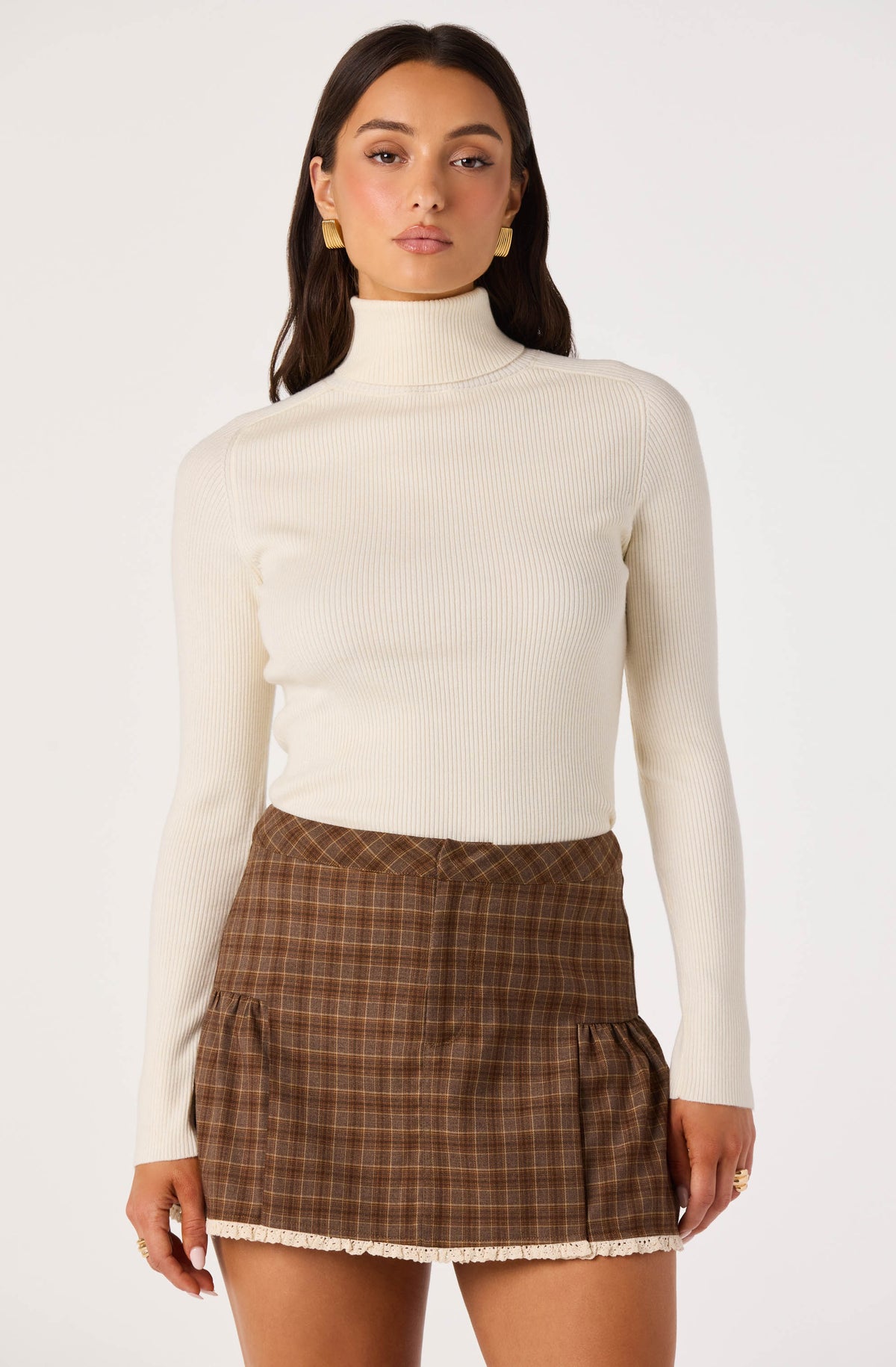 Vida Ribbed Knit Turtleneck Sweater