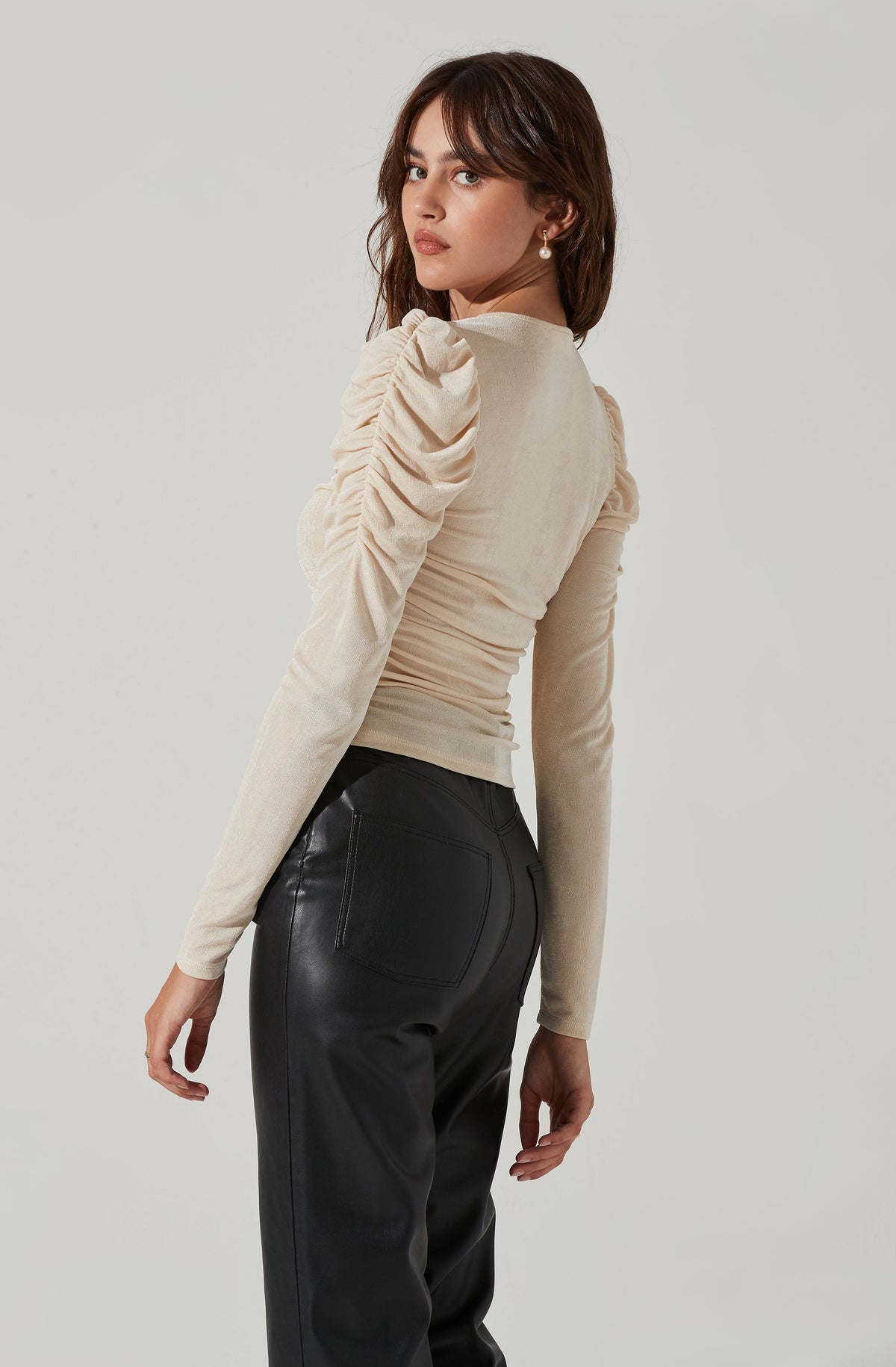 Ruched Front Long Sleeve Top